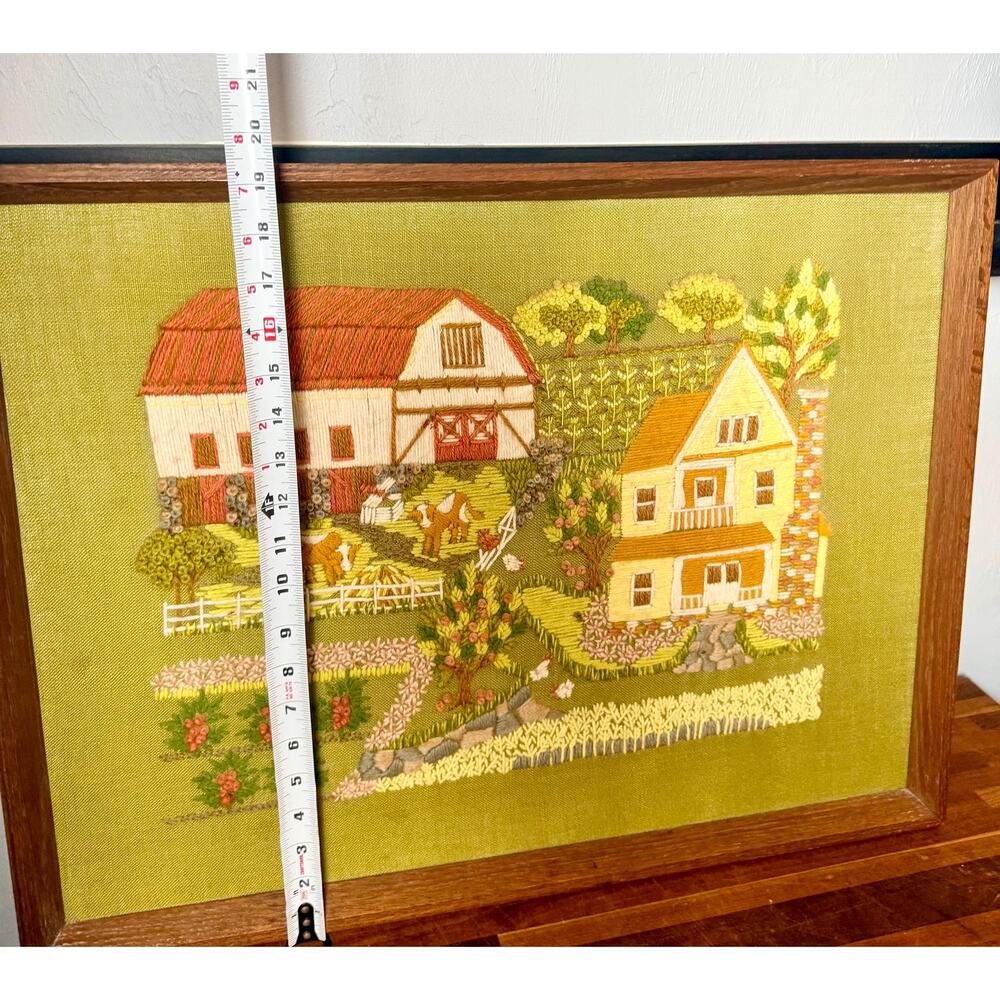 1970s Crewel Embroidery Farmhouse Wall Art – Avocado Green Fiber Art (Framed) - Picture 12 of 12